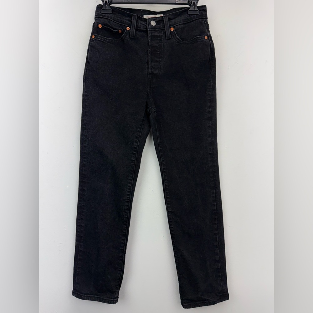 Levi’s size 28 Women’s Black Denim High Rise Button Fly Wedgie Straight Jeans